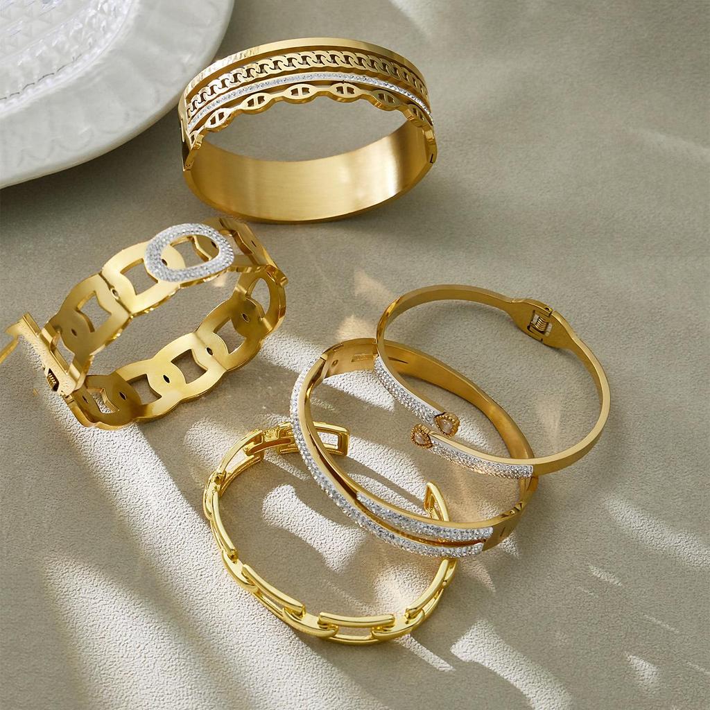 18k Gold Plated Stainless Steel Zircon Geometric Bracelet with Openable NK Chain, Super Shiny Light Luxury Style.