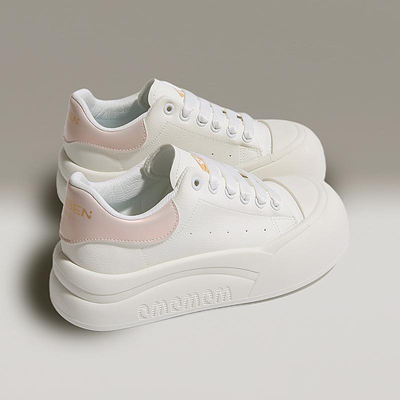 

2025 spring thick-soled classic little white board shoes women s trend versatile student casual shoes solid color simple sports shoes 40