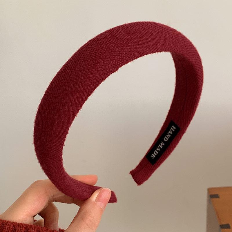 Elegant Velvet Red Holiday Headband for Women – Perfect for Autumn, Winter, and Christmas Celebrations