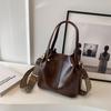 Retro fashion small bag new women's bag Maillard commuter bucket bag high value shoulder bag women