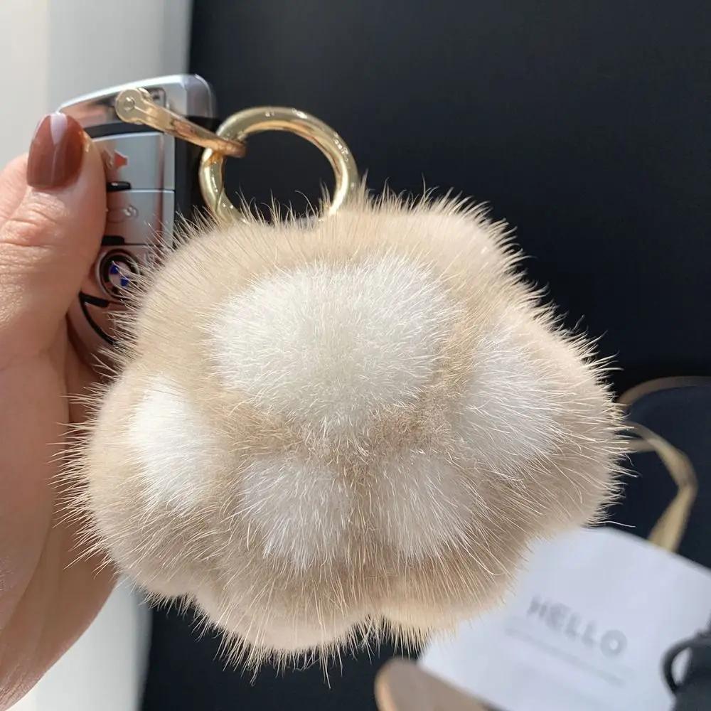 Charm Couple Keychain Fluffy Faux Fur Keychain Cat Paw Pendant Keychain Backpack Car Key Pendant Soft Plush Toy Key Ring