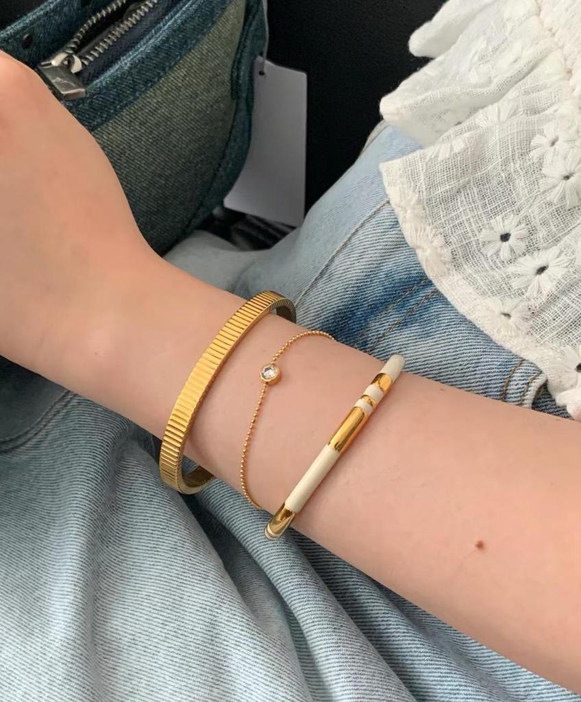 European Retro INS Style Titanium Steel Drip Glaze Bracelet - Women's Fashionable Personalized Jewelry