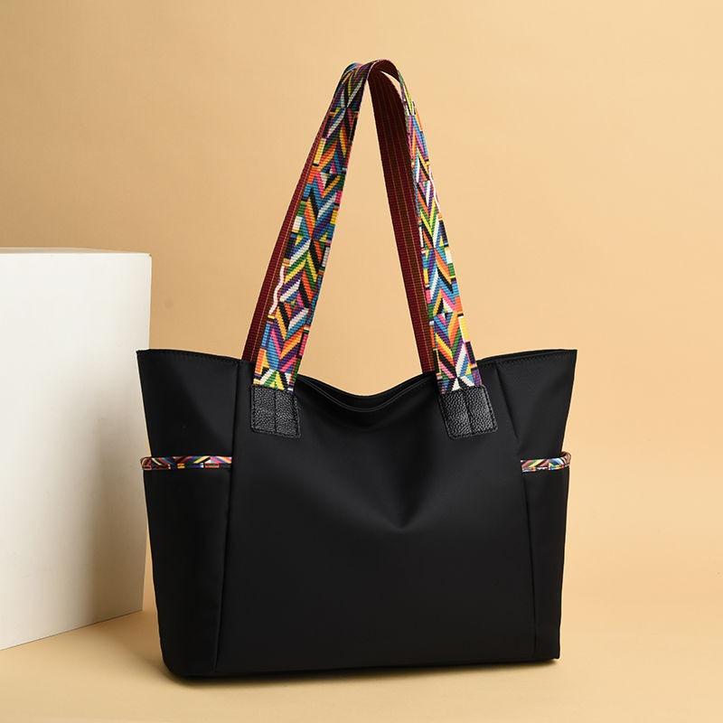 Women Oxford Fabric Shoulder Bag Large Capacity Minimalist Fashion Handheld Bag Casual Water-Resistant Tote Bag