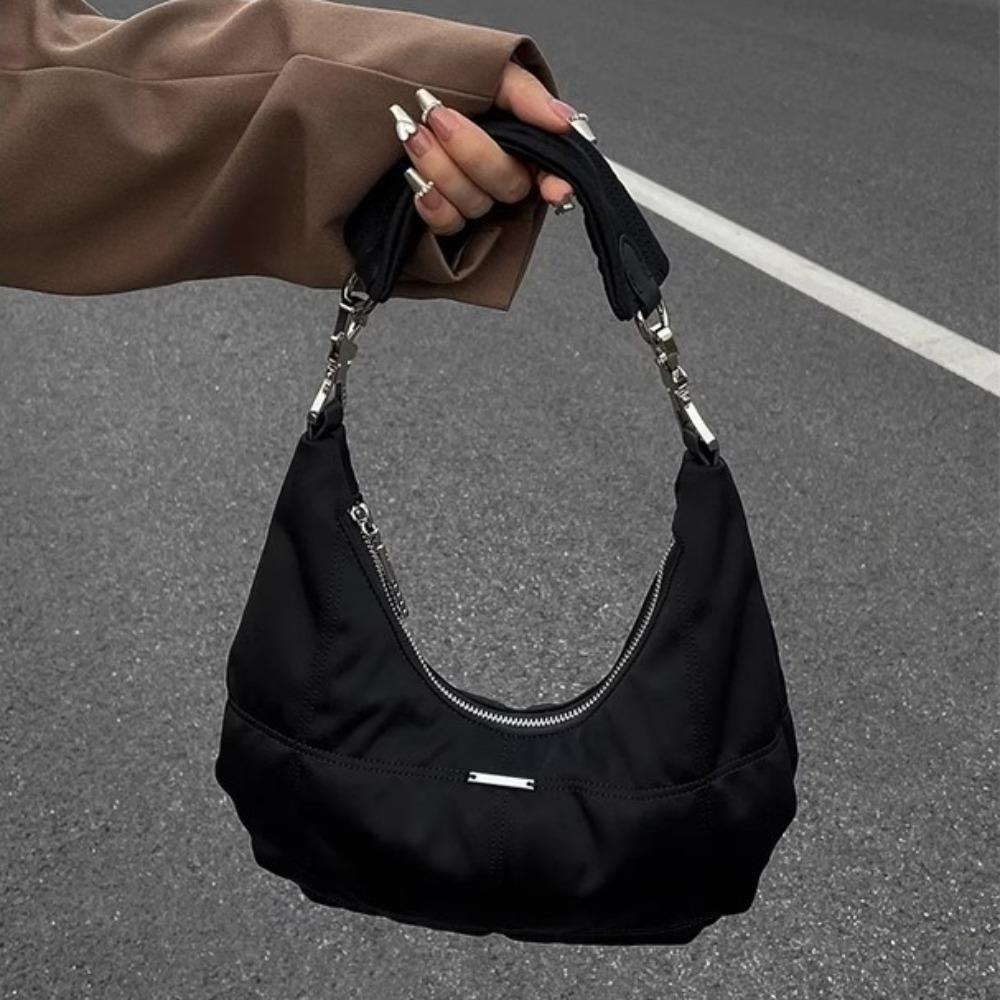 Vintage-Inspired Chic Black Crescent Shoulder Bag | Zip Closure, Fashionable Underarm Handbag for Women