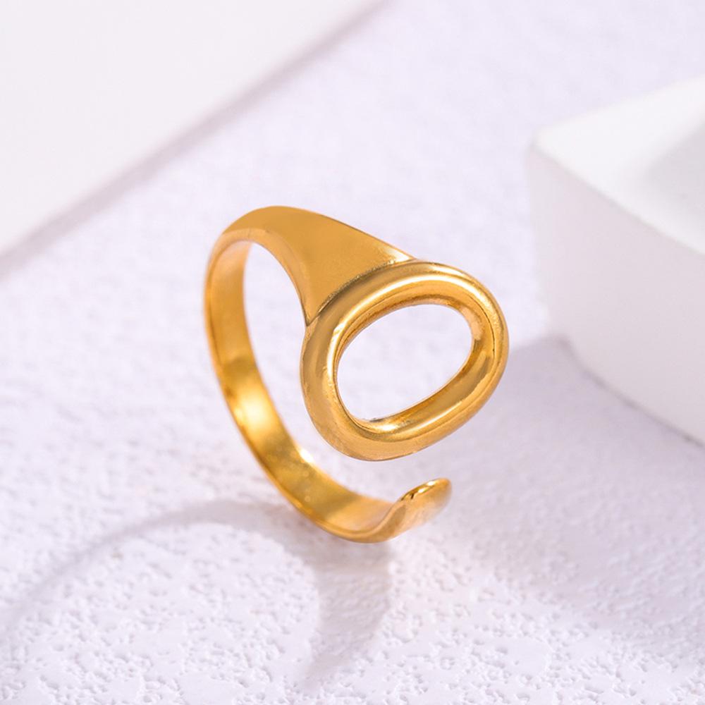 "Elegant Oval Titanium Steel Ring - Fade-Resistant Gold-Plated Stainless Steel, Light Luxury Style for Women"
