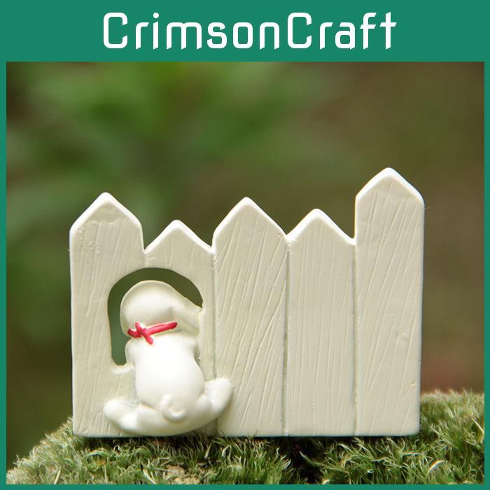Resin Miniature Dog Fence For Terrarium And Micro Garden Decoration