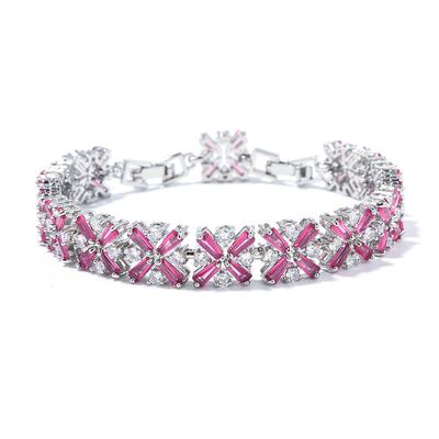 Europäisches und Amerikanisches Minimalistisches Voll-Diamant Zirkon Armband Modisches Kupfer Mikro-Eingelegtes Zirkon Armband Design, Nische Trendiger Schmuck