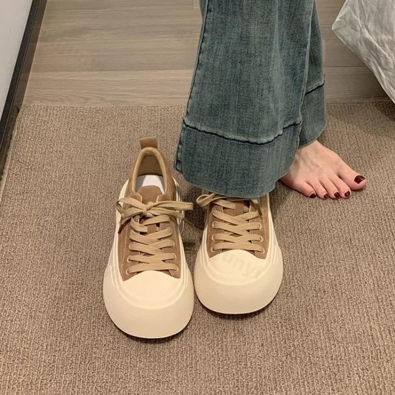 Damen Freizeit Sportschuhe Bequem Rutschfest Outdoor Mode Retro Plateau Vulkanisierte Schuhe 2026 Herbst Zapatos Mujer