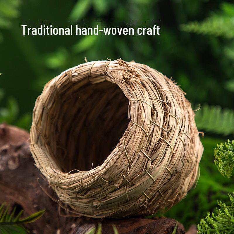 Parrot & Small Bird Straw Nest: Warm Egg-Laying Hanging Nest for Parakeets, Finches, and Peonies
