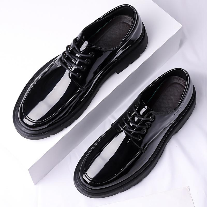 Men's shoes glossy leather shoes men's casual shoes young men's suit leather shoes black round head leather shoes Hong Kong style trend shoes