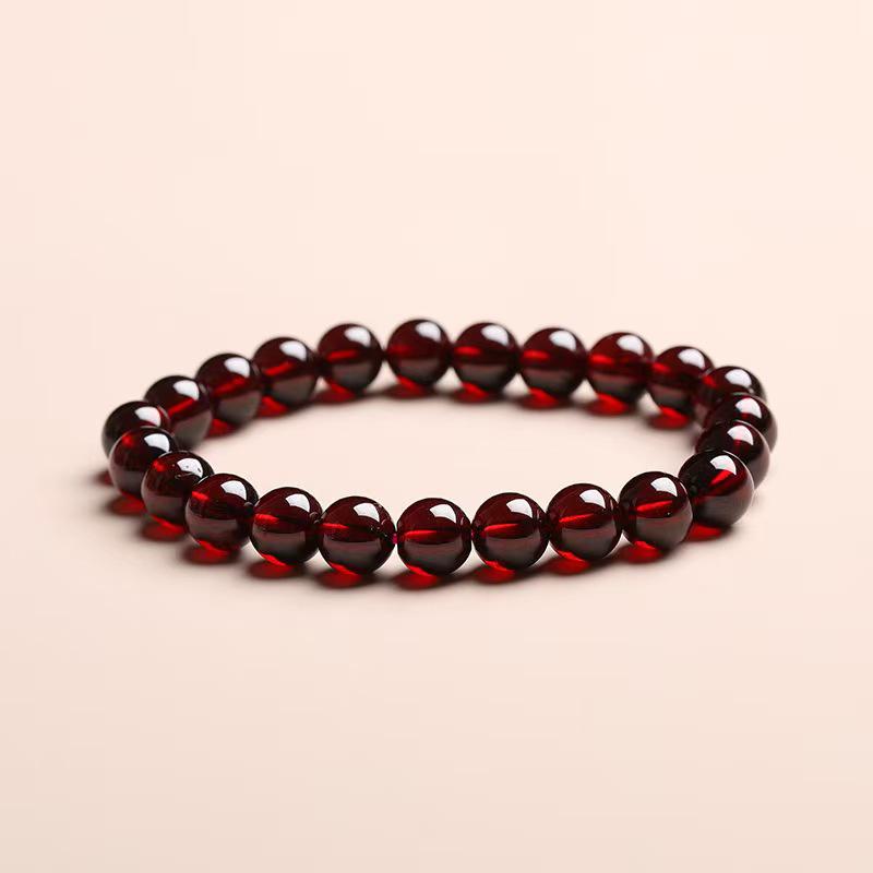 Nuovo Design Vintage: Bracciale Multi-Filo Rosso Melograno – Gioiello da Donna Resistente, Inalterabile, con Colore Uniforme Dentro e Fuori.