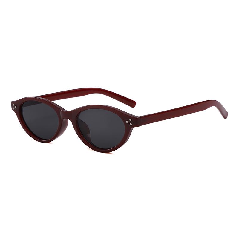 Elegant Cat Eye Oval Sunglasses 2025 for Women – High-End European & American Fashion