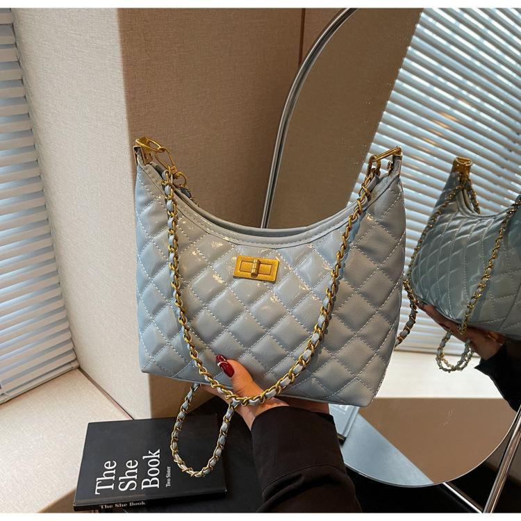 Underarm bag Bucket bag Women's new versatile shoulder messenger bag Women's niche diamond chain Women's bag Small