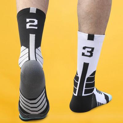1 ks střední ponožky absorpce potu žebrovaný lem design s číslem vysoká elasticita basketbalové ponožky