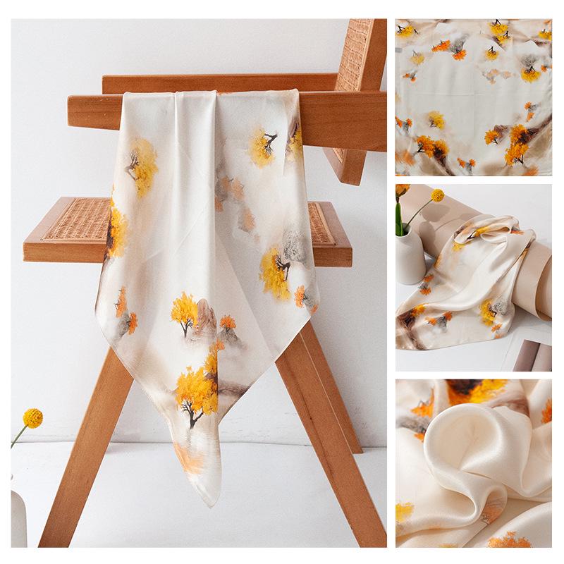 

Элегантный шарф из тутового шелка с кленовыми листьями - Идеальный подарок на День матери и универсальный аксессуар для всех возрастов 53x53 cm