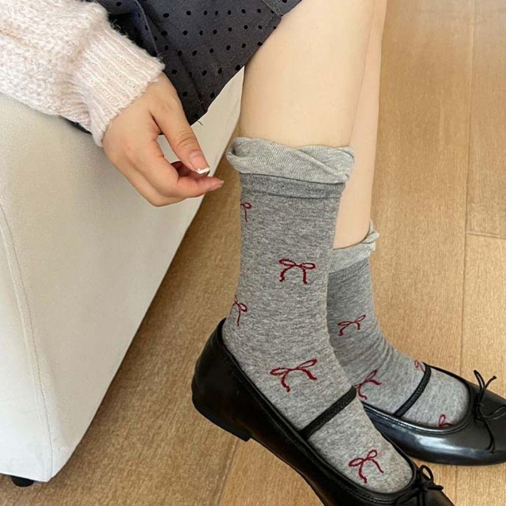 

2Pairs Dot Bowknot Ruffle Socks Heart Socks Women Sweet Sweet Tube Socks Girl Black Heart&Grey Dot