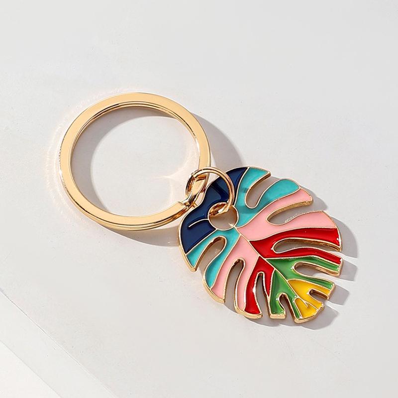 

Colorful Big Vintage Statement Bohemian Enameled Leaf Keychain For Women Men Pendant Hanging Decoration Gold Color Accessories