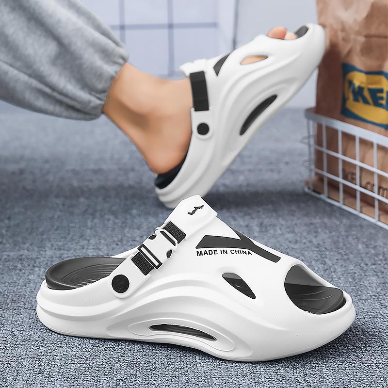 Fashion Men's Summer Outdoor Slip-On Anti-Slip Teenage Step Sensation Soft Bottom Sports Driving Beach Sandals Large Size 45