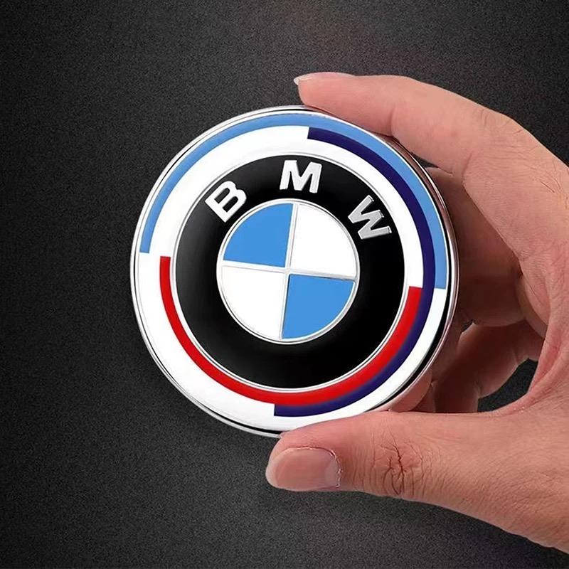 NNEJ4 Aluminium Car Steering Wheel Center Emblem Badge Cap Sticker Sticker For All BMW E46 E39 E38 E90 E60 E36 F30 F20 X1 Accessories