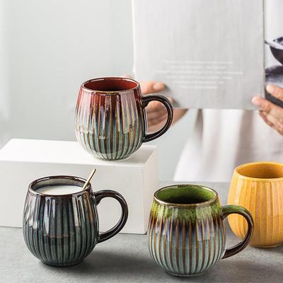 Retro-Wasserbecher im japanischen Stil, Ofen-verändert, für Männer und Frauen, große Kapazität, Sommer 2023, neue Haushalts-Kaffeebecher-Tasse für Paare, Keramik