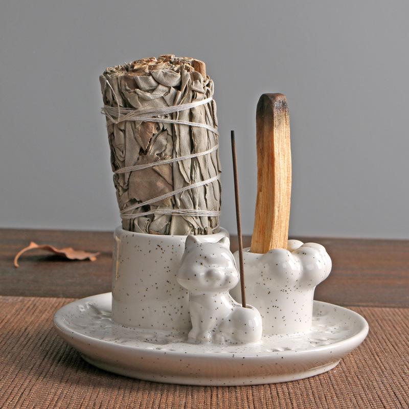 Nordic White Ceramic Incense Candle Holder - Minimalist Sage Dish for Atmosphere Decor.