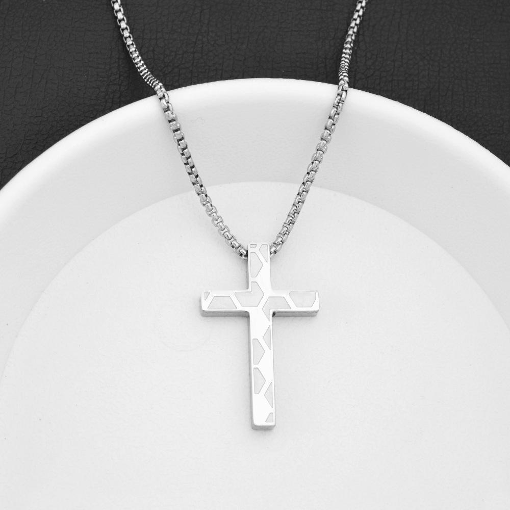 Geometric Cross Corrosion High-quality Necklace, the Same for Men and Women, Vacuum Plating Does Not Fade Design Sense