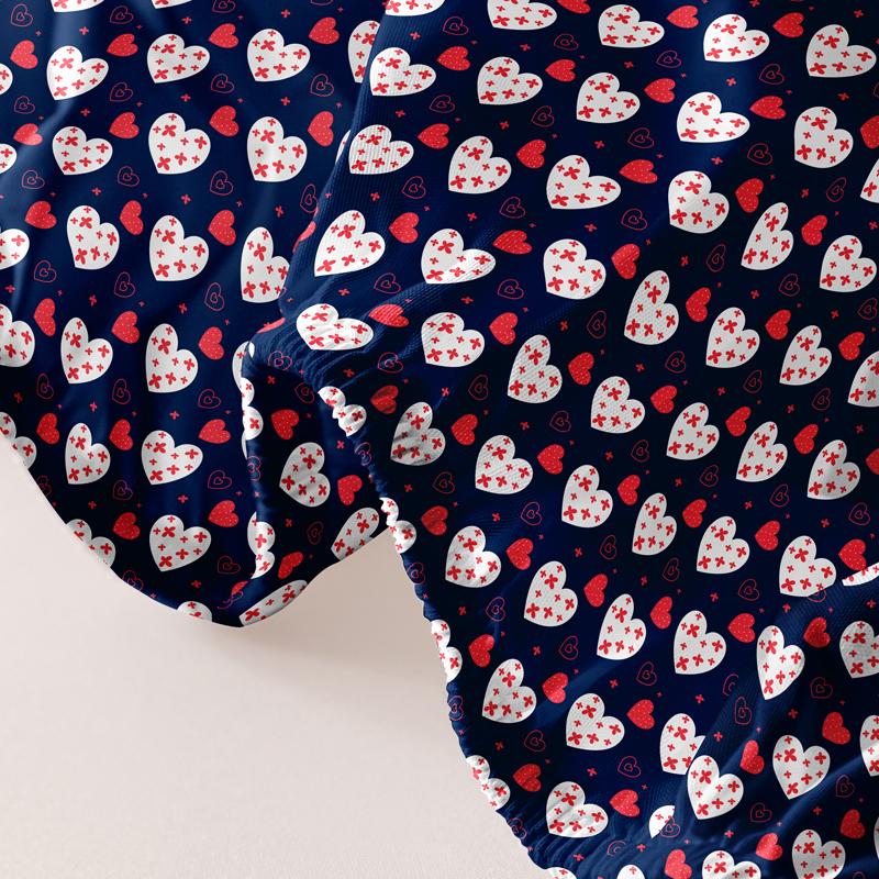 1 Bucată Model Echipă Albastră Cearceaf Fiting Periat, Cuvertură de Pat Imprimată cu Inimioare Pentru Dormitor, Lenjerie de Pat (Nu include fața de pernă)