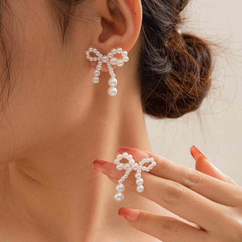 Fashionable Bowknot Earrings Wedding Jewelry Beads Earrings Elegant Ear Pin Bowknot Ear Studs Suitable for Fashion Look
