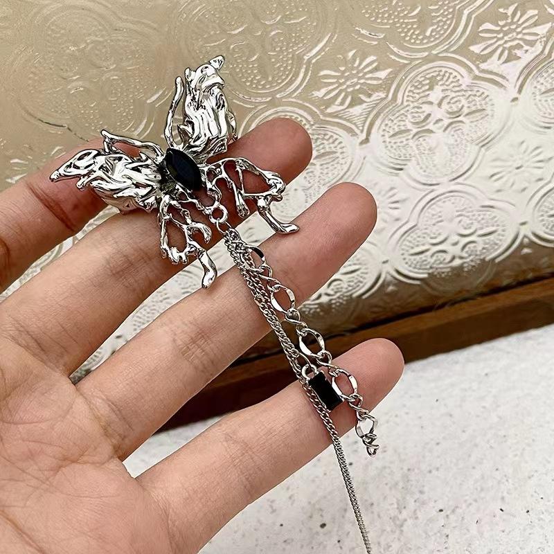 New Butterfly Tassel Brooches for Women Charm Pearl Silver Color Brooch Pins Party Wedding Gifts Clothing Accessories Jewelry