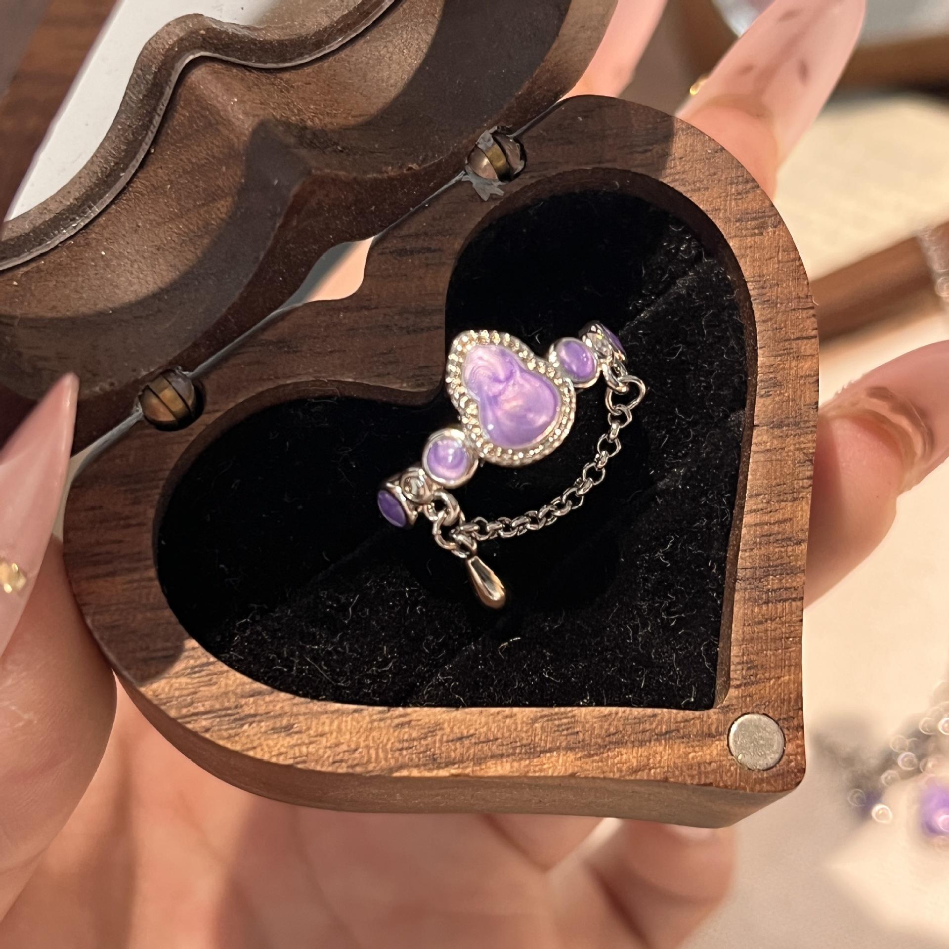 

Pink Oil Drop Enamel Fringed Gourd Ring Niche Design Fashionable High-End Water Drop Ring Ring Ring