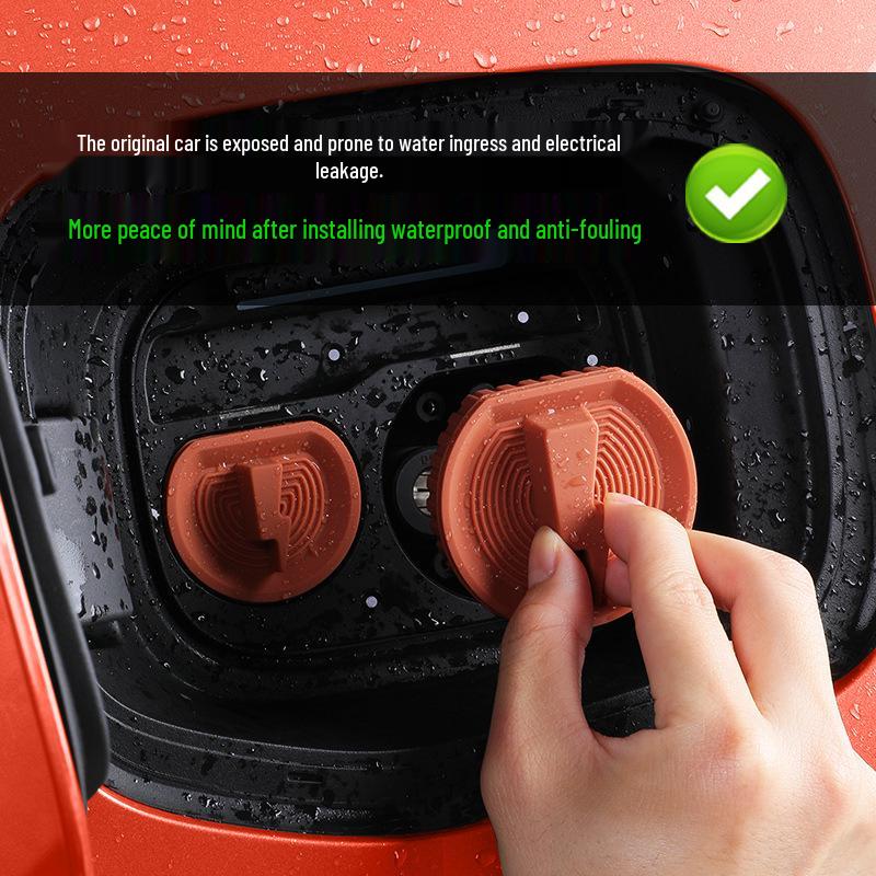 Le Dao L60 Car Charging Port Silicone Magnetic Cover - Waterproof, Dustproof, and Original Car Color.