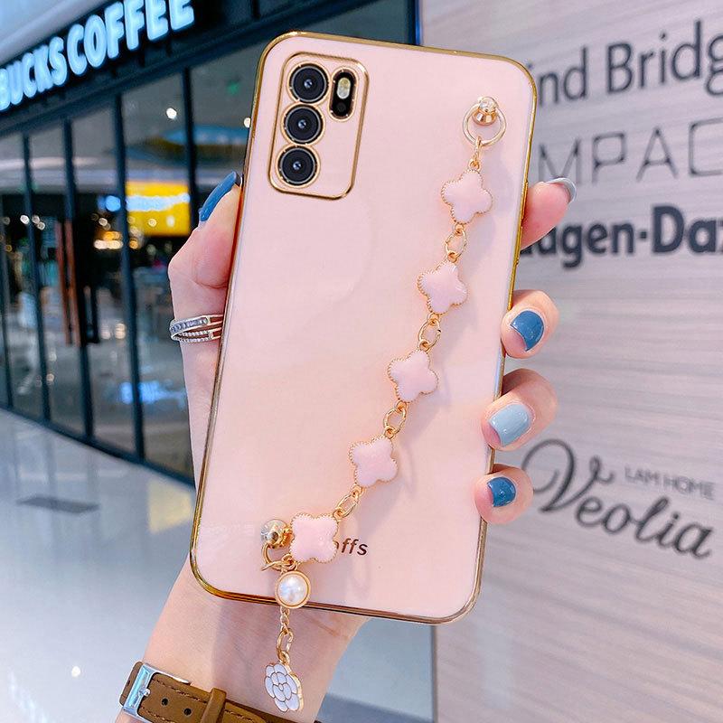 Suitable for iPhone 15 Promax Phone Case, Fashionable Clover Bracelet, 13 Apple 14 Protective Case, 12XS Creative