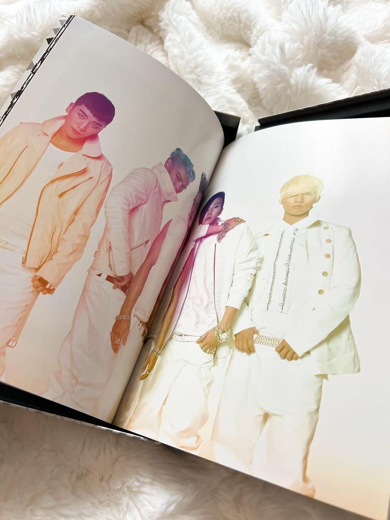 [USED] BIGBANG ALIVE First Press Limited Edition CD x 2DVD with Photobook