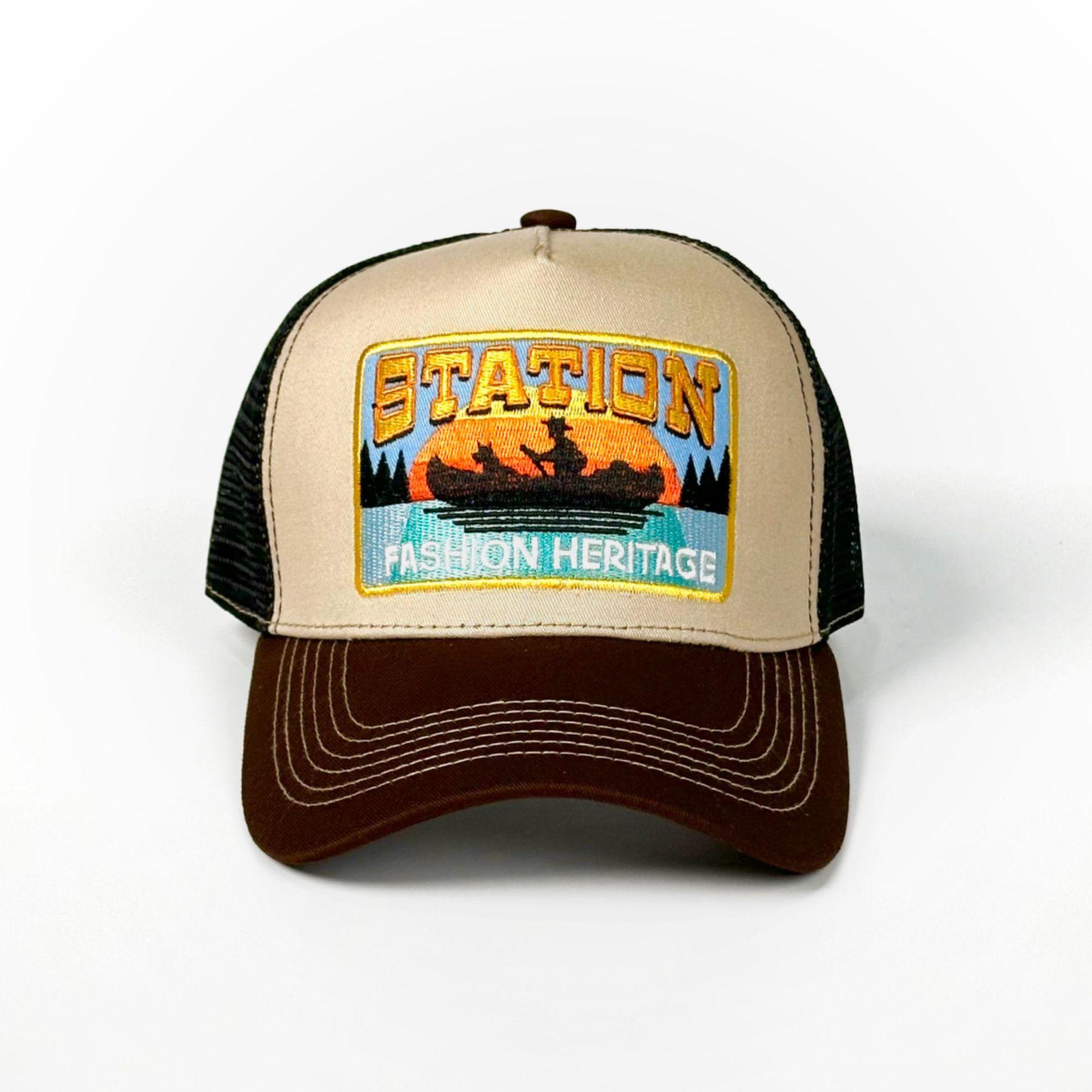 

Outdoor Unisex Summer Casual Sun Protective Baseball Cap with Embroidered Mesh