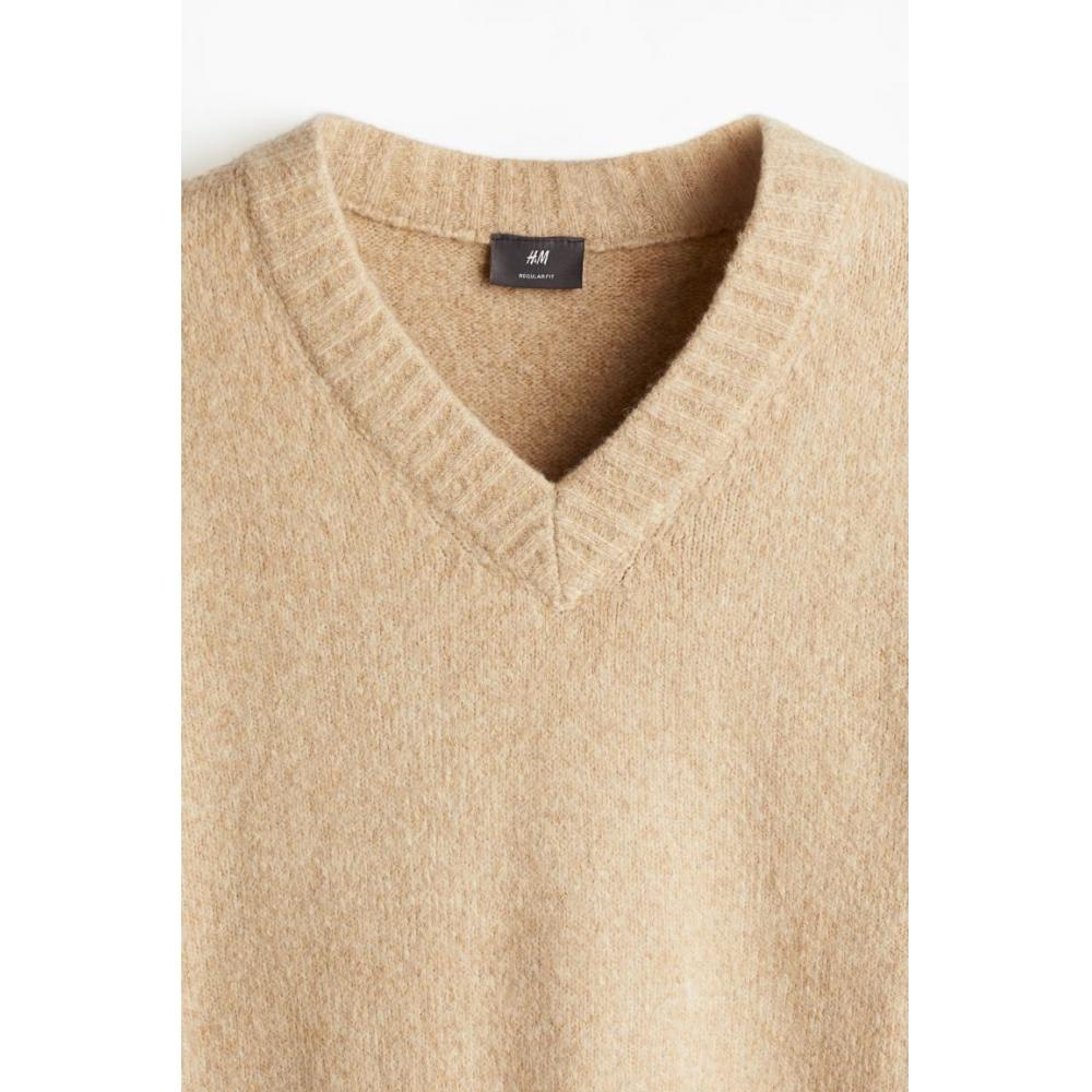 H M Regular Fit V Neck Sweater Beige