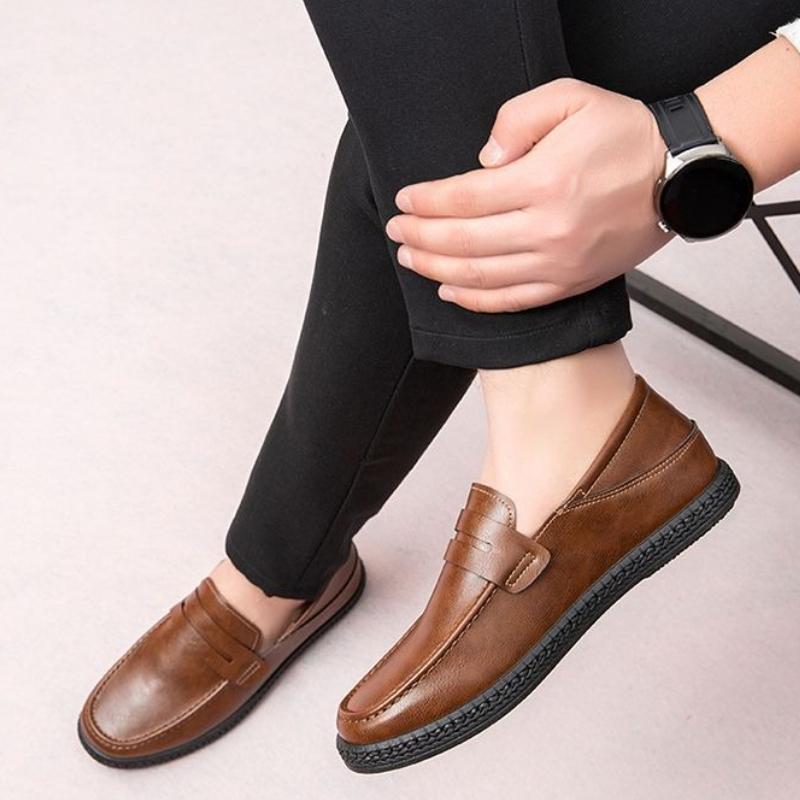 Non Slip Black Height Increasing Men's Leather Shoes Slip-on Classic Original Legitimate 2026 Trend Social Sale Male Casual Shoe