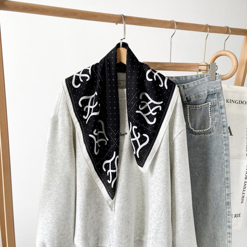 

70 * 70 см шелковый шарф маленький квадратный шарф женский узор елочка хлопок ретро модный шарф высококачественная шаль шелковый шарф 70*70cm