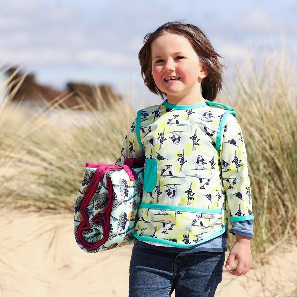 Lemur Waterproof Bib with Sleeves 18-36M Close