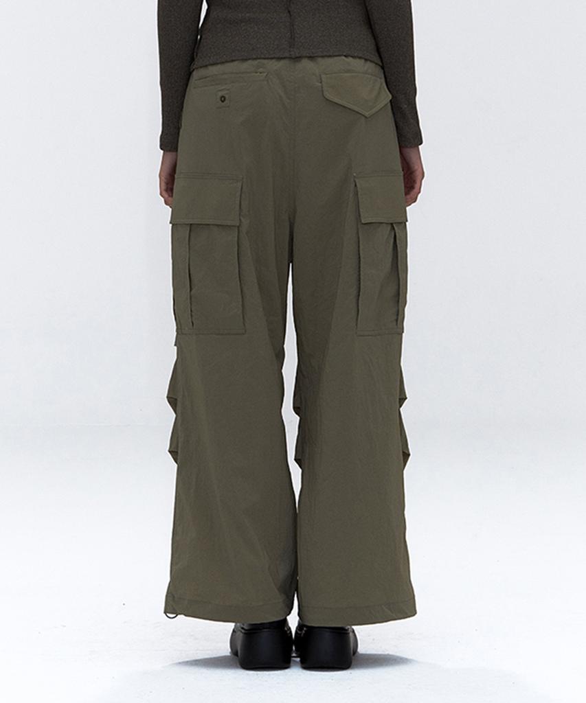 ERER [Un] Lightweight Nylon Carpenter Pants Khaki
