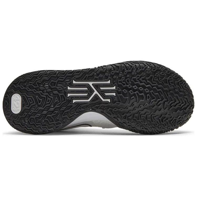Nike Kyrie 7 Tb 'White Black' DA7767-100