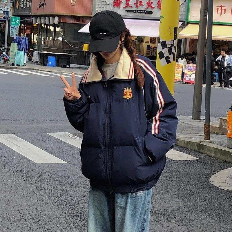 

Новая полосатая лацканная пуховая хлопковая одежда женская зимняя свободная утолщенная хлебная одежда хлопковая одежда куртка тренд M тёмно-синий