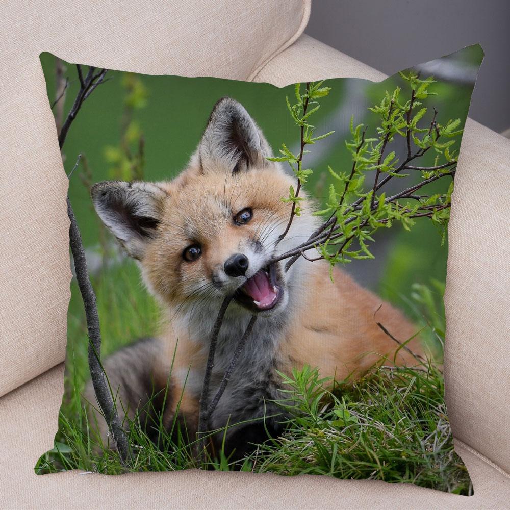 Cute Wild Fox Printed Pillow Case Decor Lovely Animal Pillowcase 45*45cm Soft Short Plush Cushion Covers for Sofa Home Car