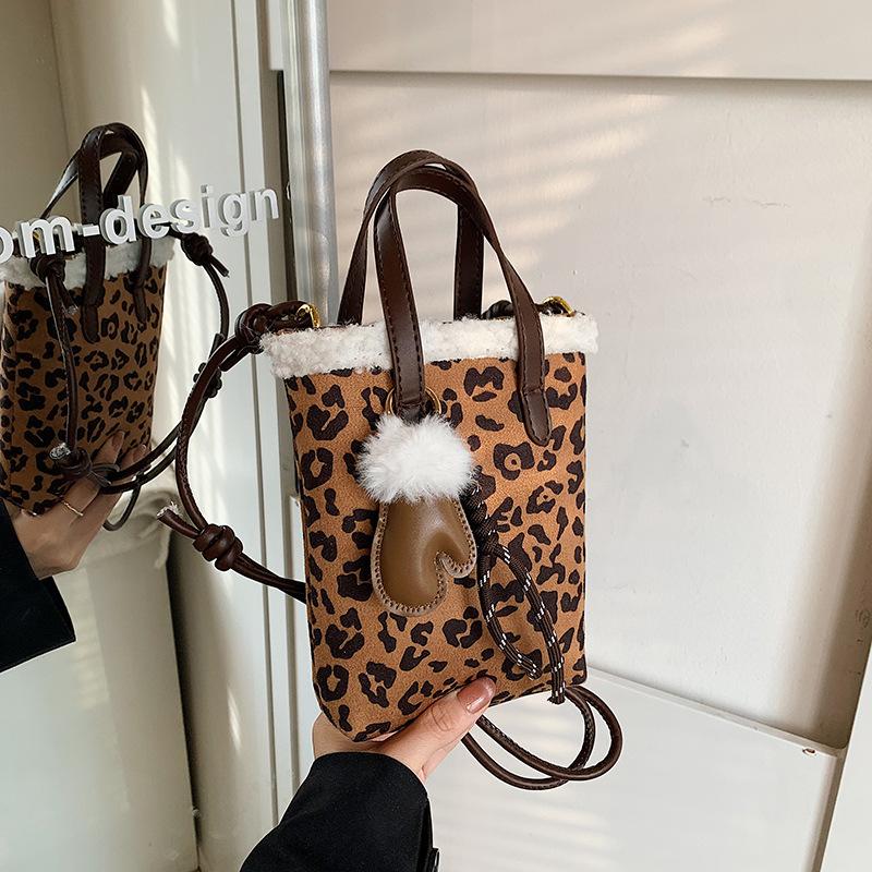 Bag Women's New Fashionable Versatile Messenger Bag