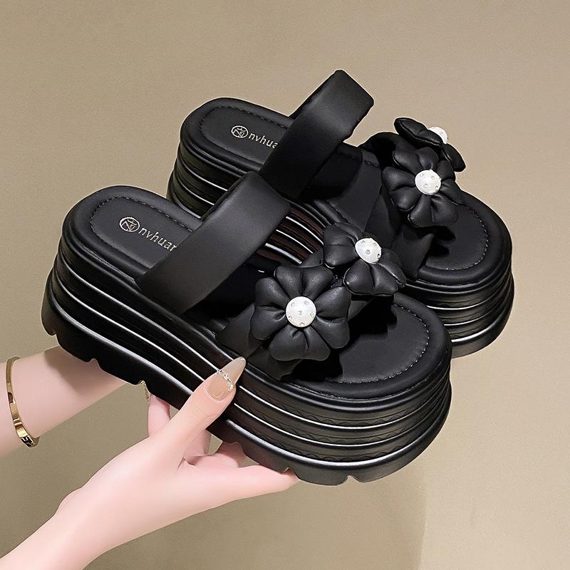 Internet celebrity double flower platform sandals women fashion heightening slippers 2025 new home wear versatile fairy style sandals