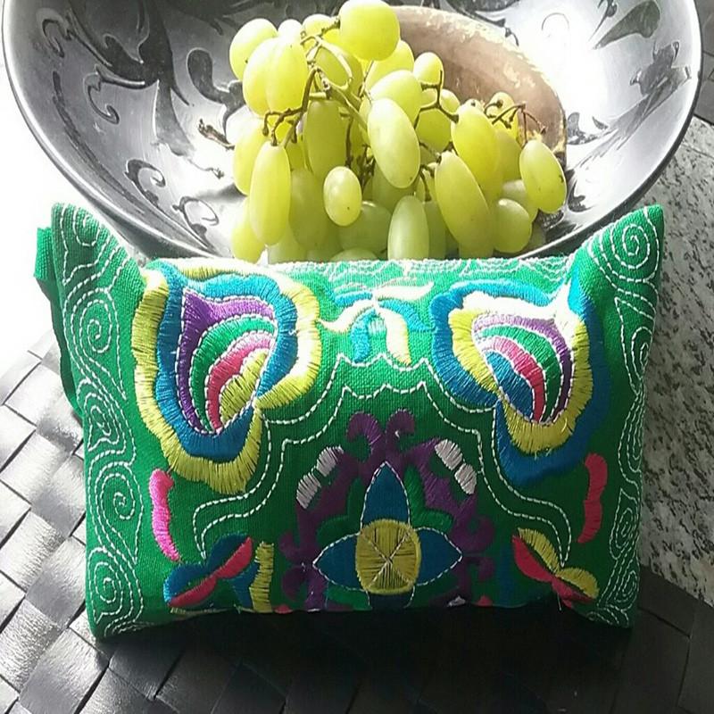 Women Ethnic Handmade Embroidered Wristlet Clutch Bag Vintage Purse Wallet With Elegant Detailing