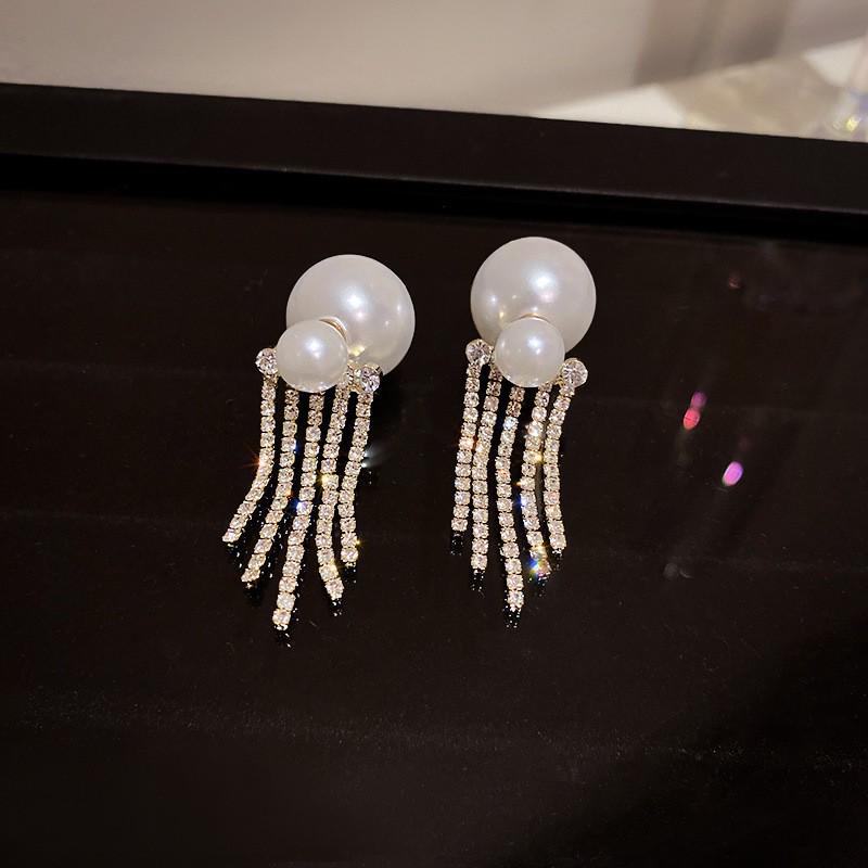 Elegant Zircon Pearl French Retro Luxury Earrings 2025