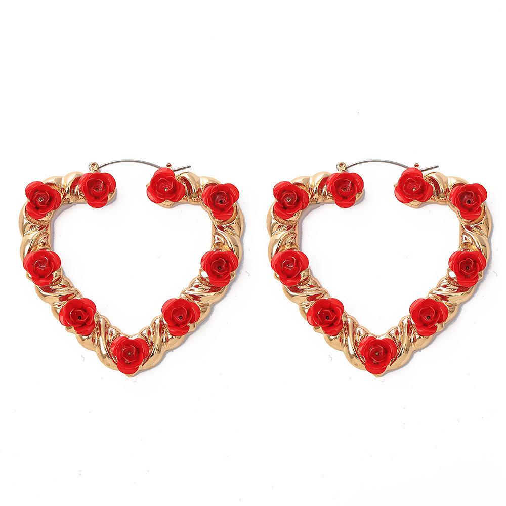 Stylish European American Heart Earrings Floral Design Ideal For Weddings And Anniversaries