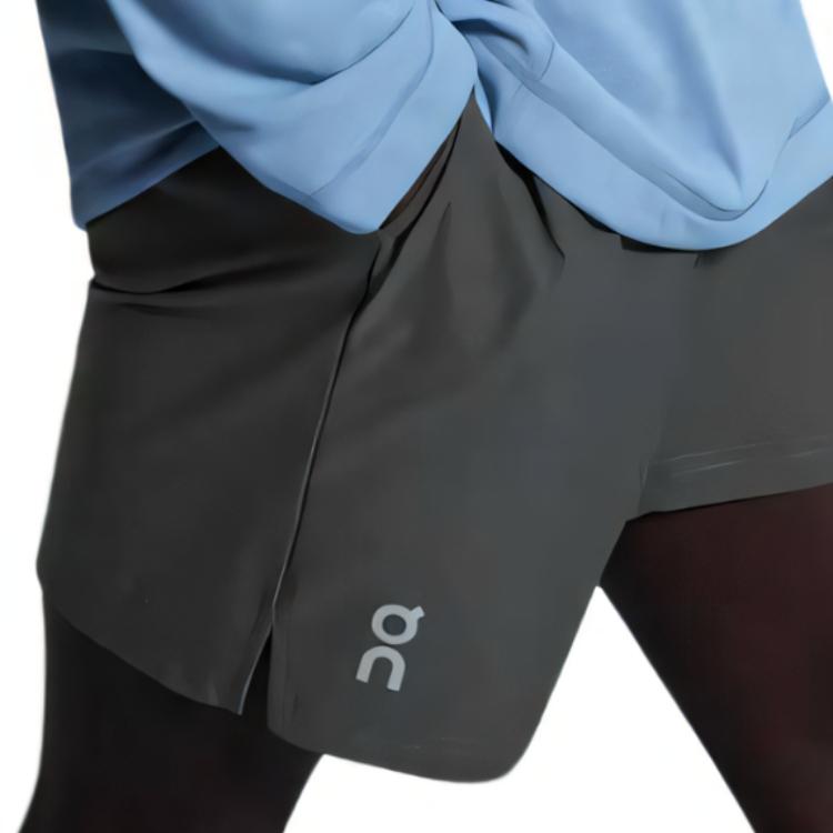 On Core Slim Fit Logo Lässige Sportshorts Herrenshorts 1MF10740587