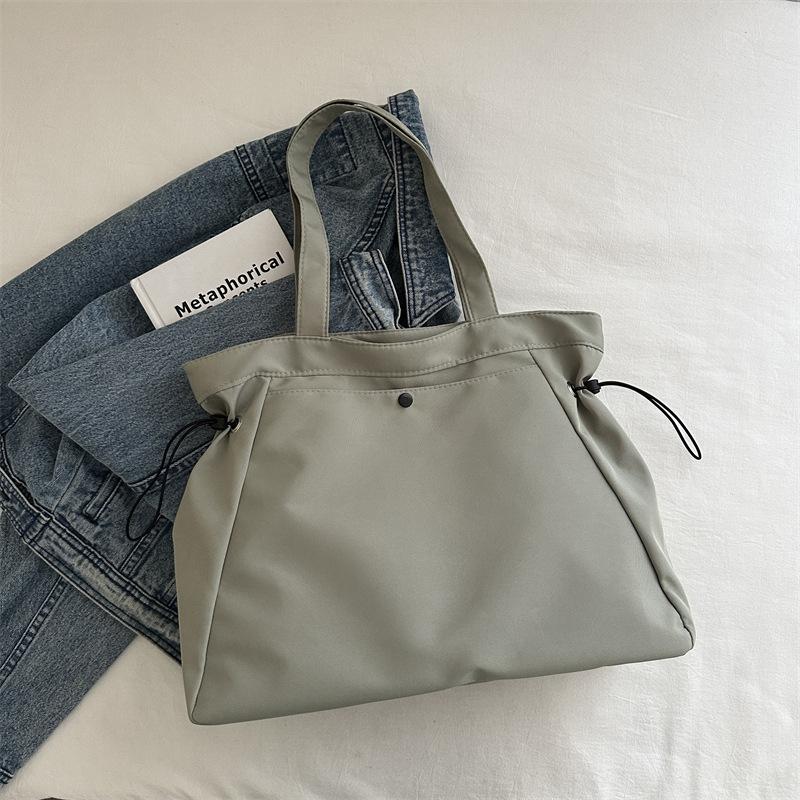 

Large Capaci Women s oulder Bag Sle Simple Faionable Drawstring Handbag Tote Bag Trendy Versatile Casual Shoulder Bag