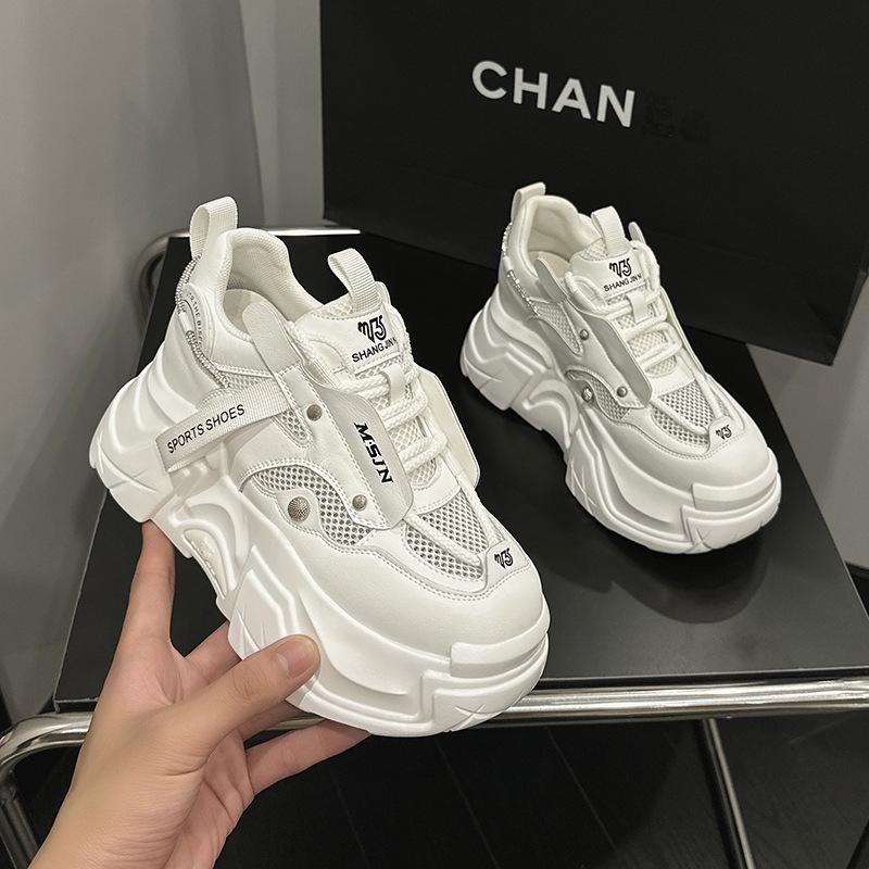 Thick-soled dad shoes women's 2025 summer new breathable mesh small inner height increase versatile lace-up casual women's shoes